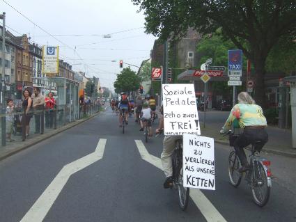 NaturFreunde D�sseldorf Radtouristik auf dem Radaktionstag