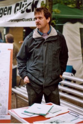 Warten auf die n�chste Unterschrift...